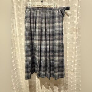 Vintage Skirt Size 8 W28 Gray Pink Yellow Blue Plaid Wool Pleated Lined Preppy